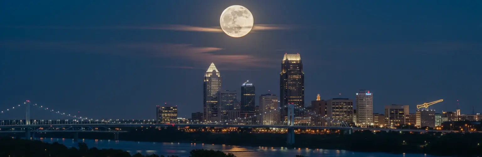 full-moon-over-louisville-kentucky