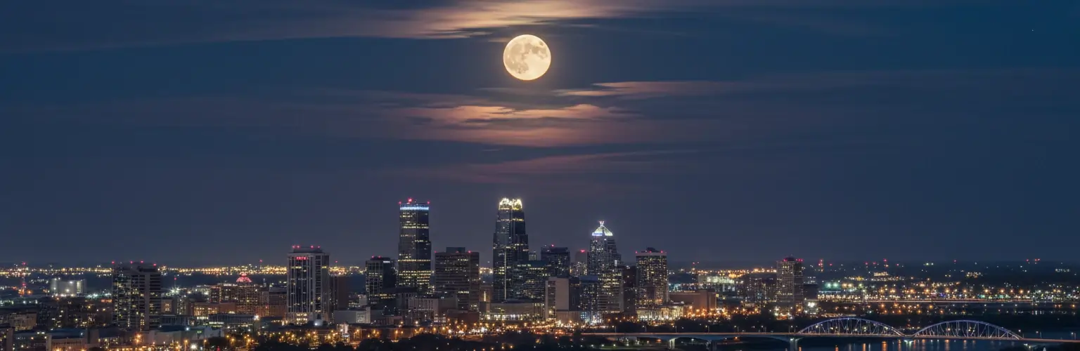 next-full-moon-phase-over-omaha-city