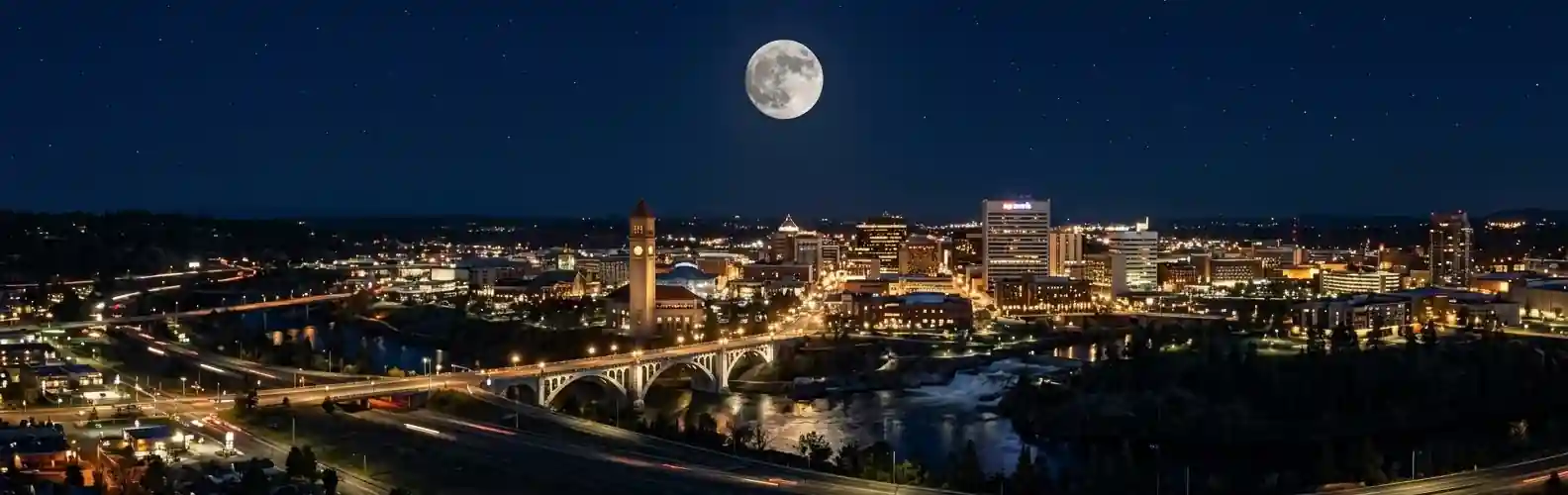 moon-over-fort-spokane-wa