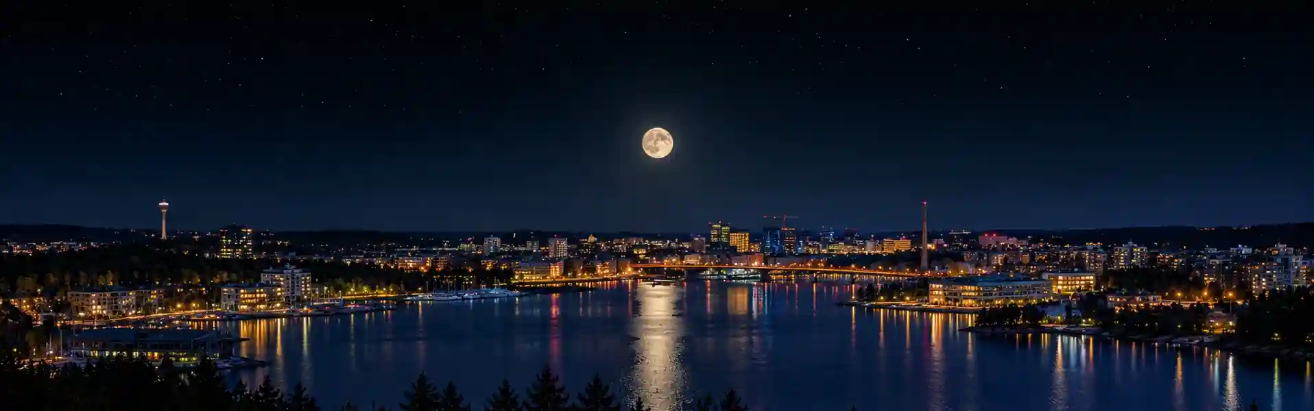 moon-phase-tampere-finland-skyline