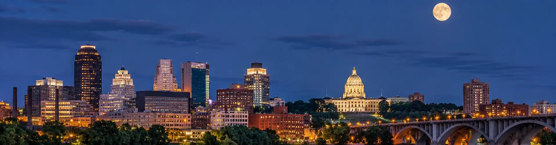 full-moon-rise-over-st-paul